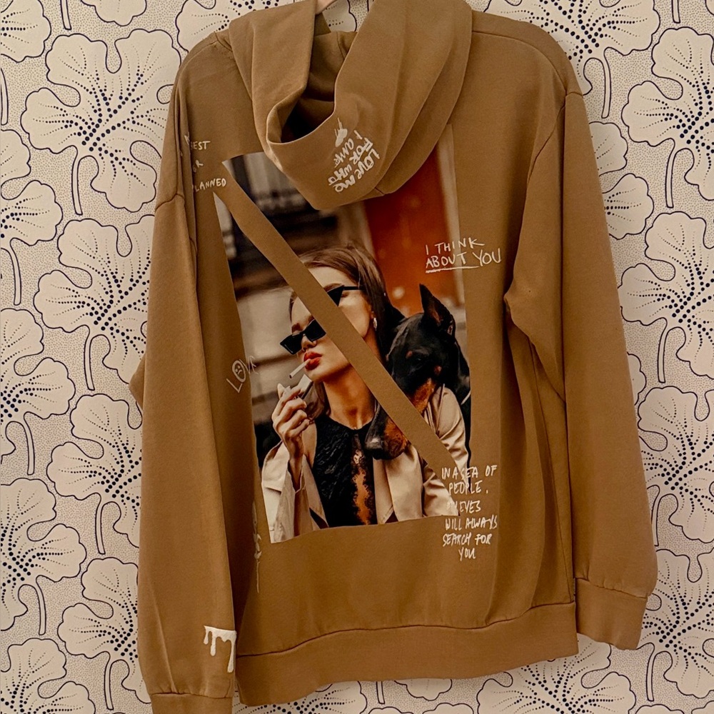 Trio Urban retired “Lover” Hooded Sweatshirt